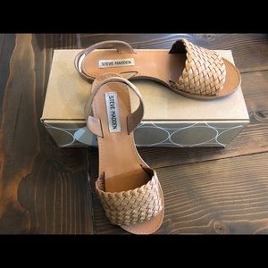 Rosina Steve Madden Sandals